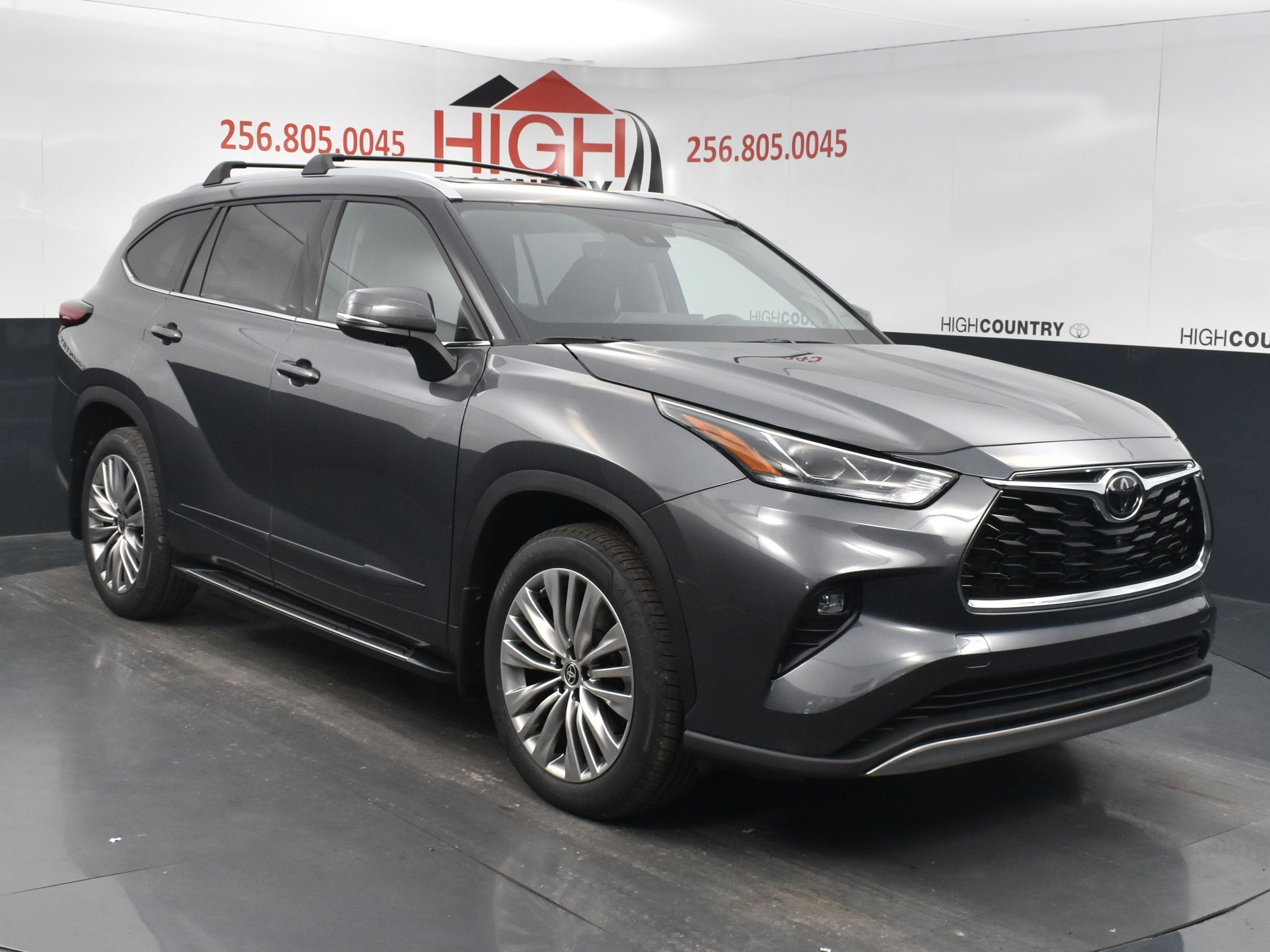 Used 2022 Toyota Highlander Platinum image 7