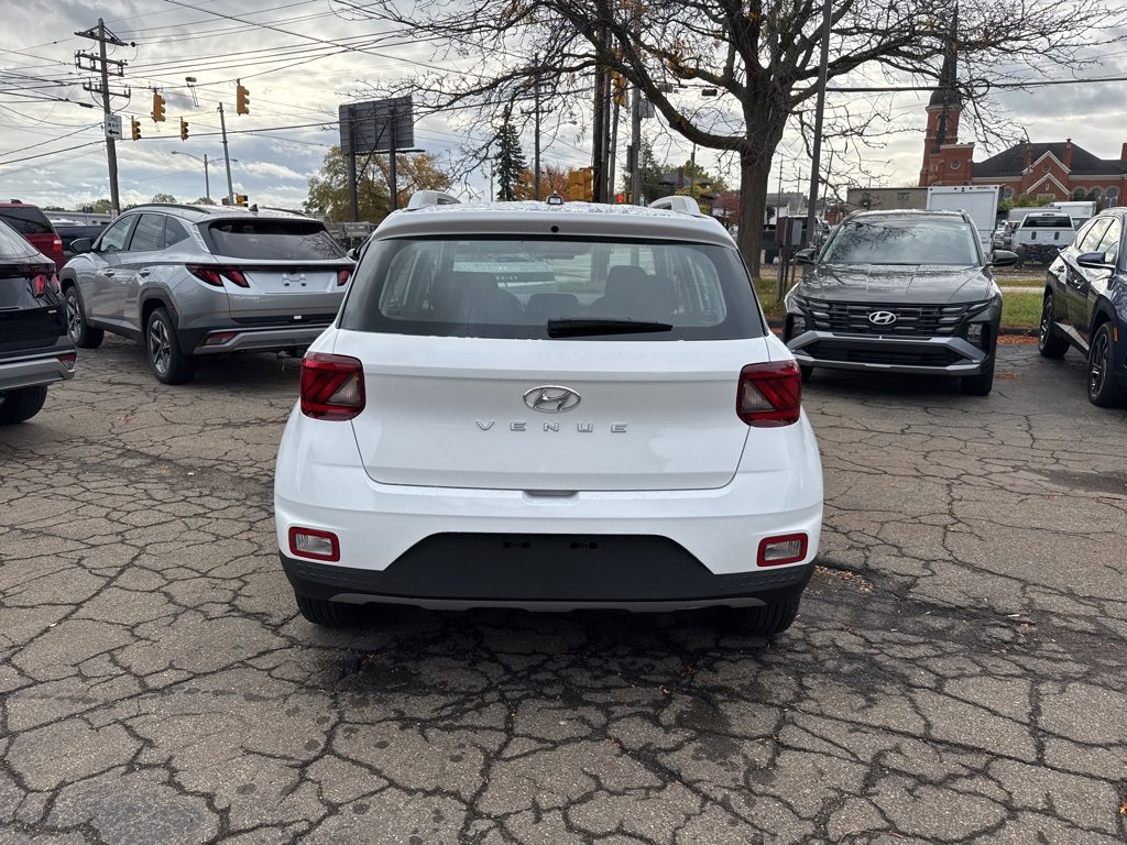 New 2026 Hyundai Venue SEL image 6