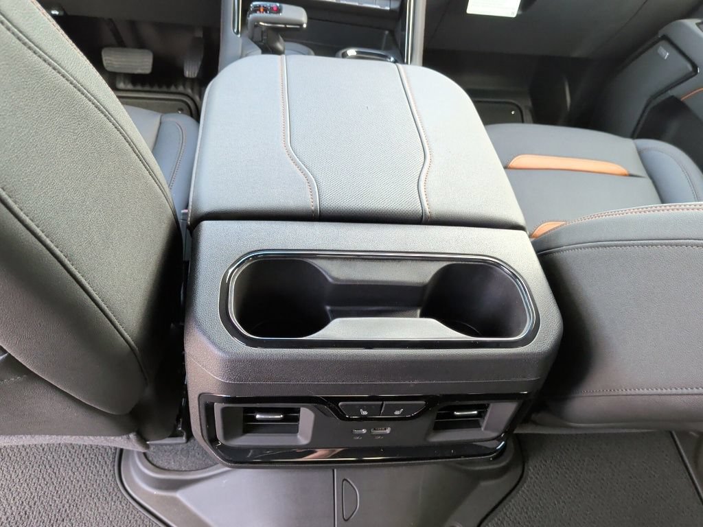 New 2026 GMC Sierra 1500 AT4 w/ AT4 Premium Package AWD/4WD image 42
