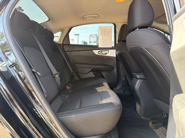 Certified 2023 Kia Forte LXS w/ LXS Technology Package FWD image 12