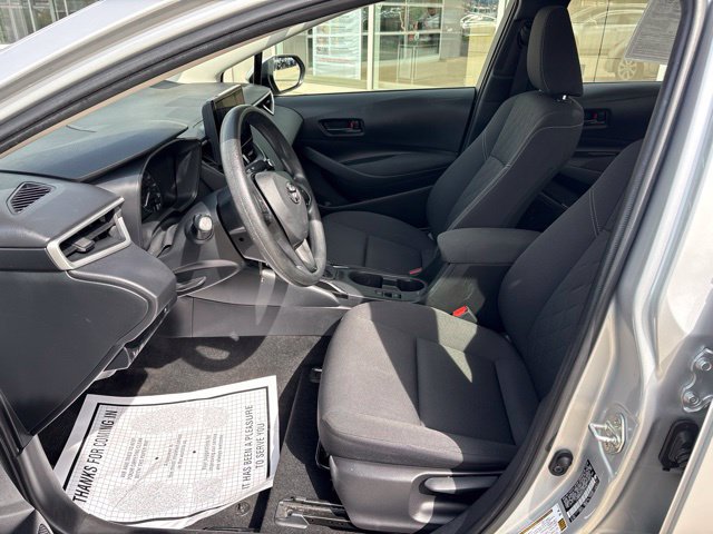 Used 2025 Toyota Corolla LE AWD/4WD image 27