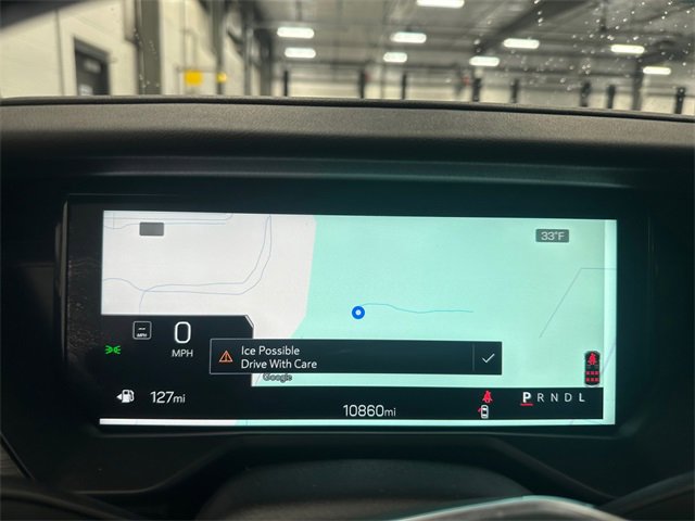 Used 2025 GMC Acadia Elevation image 26