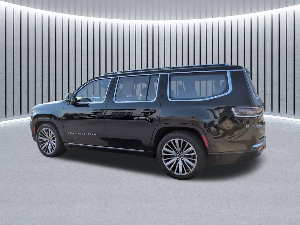 Used 2023 Jeep Grand Wagoneer Series III image 13