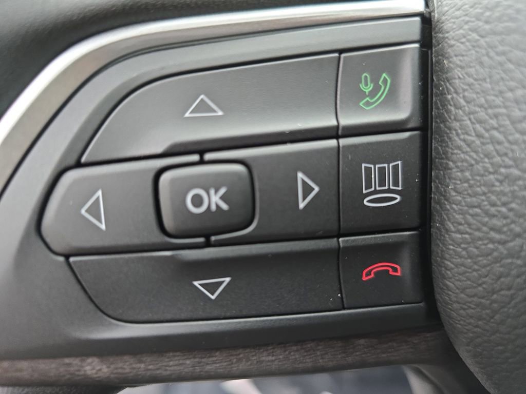 New 2025 Jeep Grand Cherokee L Limited image 18