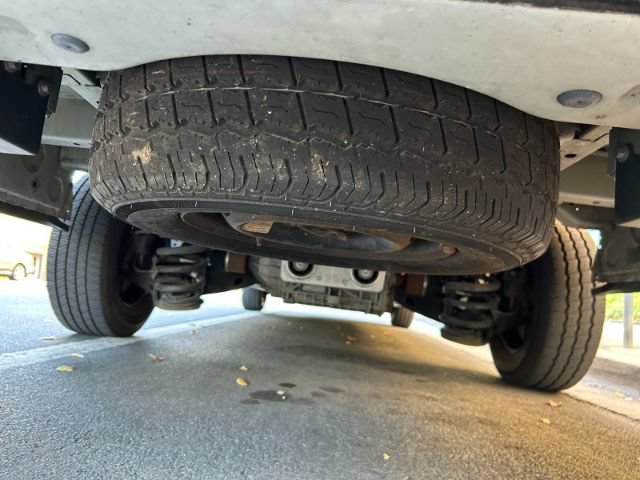 Used 2022 Ford E-Transit 148 High Roof Extended RWD image 36