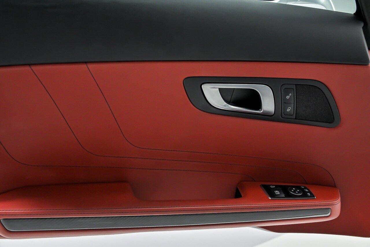 Used 2012 Mercedes-Benz SLS AMG Coupe image 19