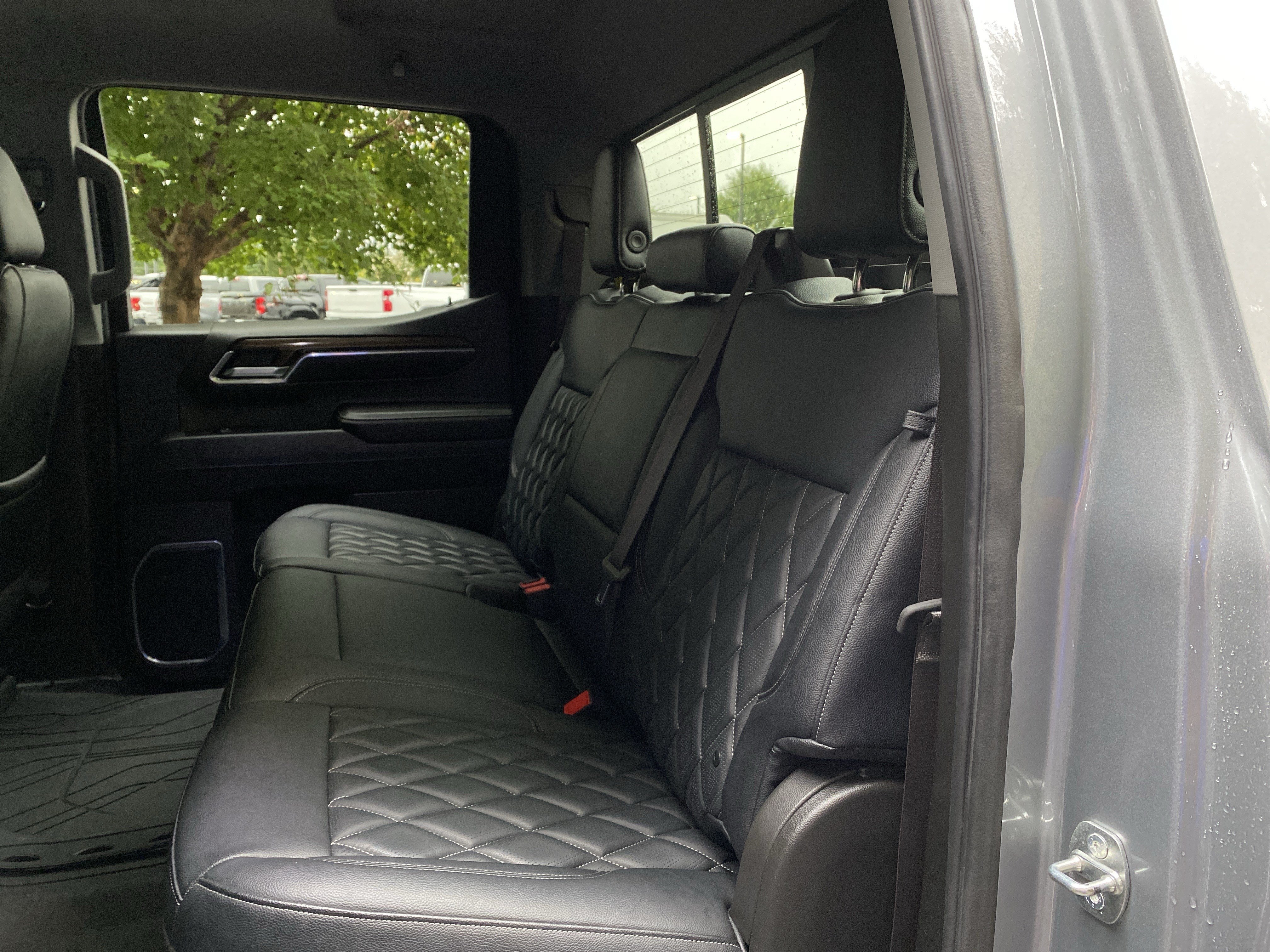 Used 2024 Chevrolet Silverado 1500 LT w/ Convenience Package II RWD image 37