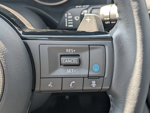 Used 2023 Nissan Rogue SV w/ SV Premium B Package FWD image 25