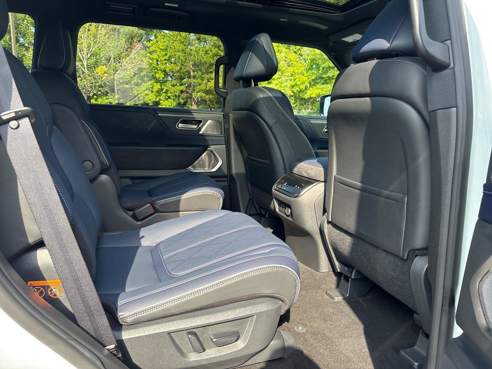 New 2027 INFINITI QX80 Sensory AWD/4WD image 38