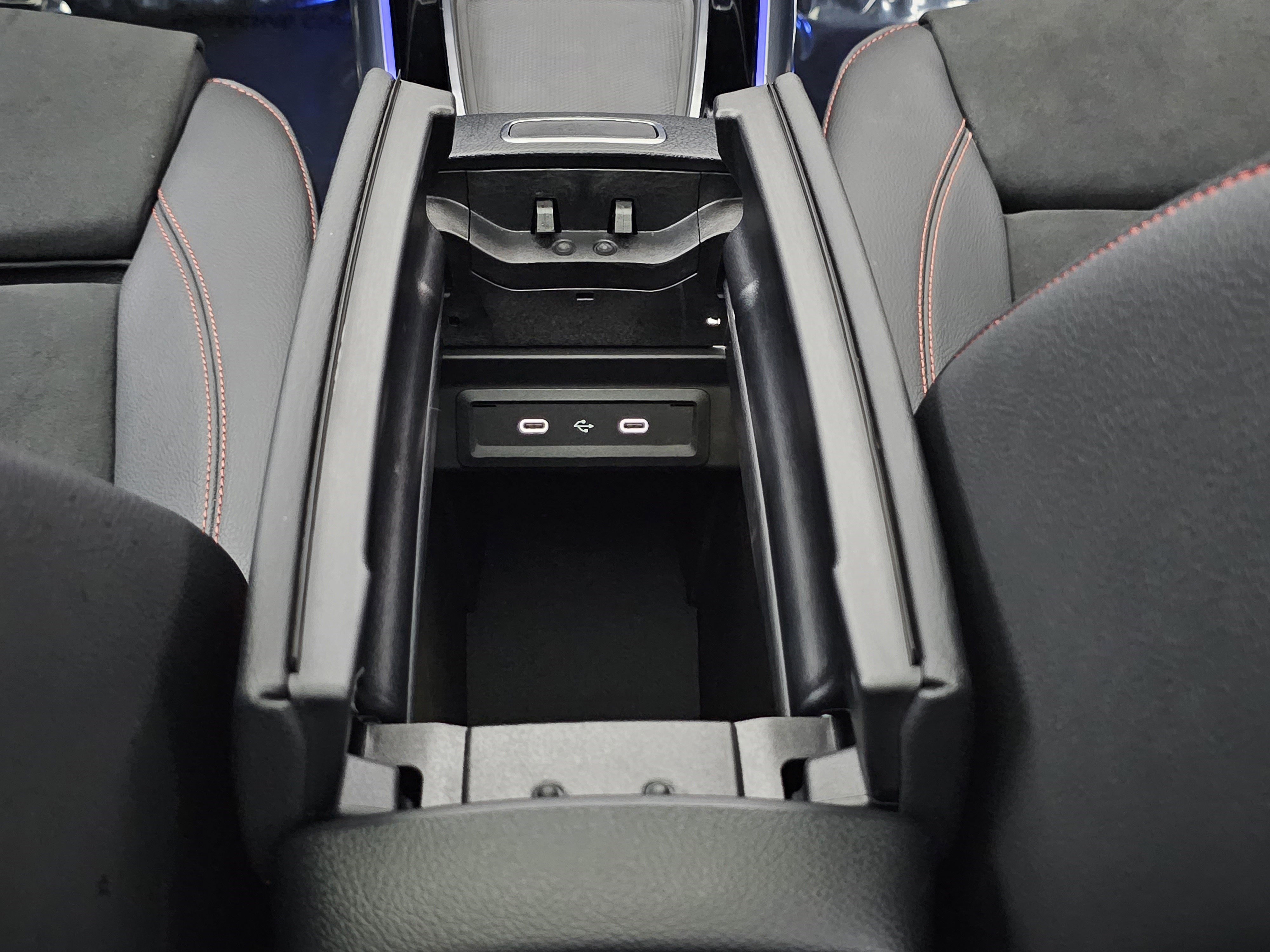 Certified 2025 Mercedes-Benz GLA 35 AMG 4MATIC image 35