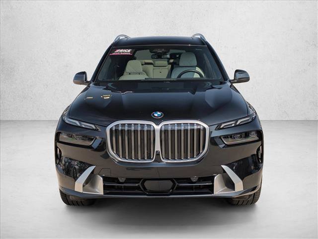 Used 2026 BMW X7 xDrive40i AWD/4WD image 2