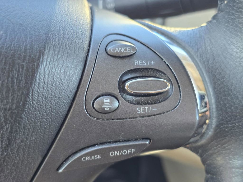 Used 2020 Nissan Murano SV image 30