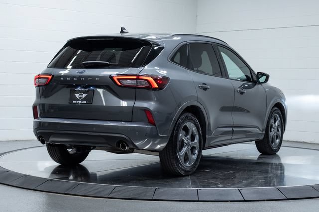 Used 2023 Ford Escape ST-Line w/ Tech Pack #1 FWD image 10