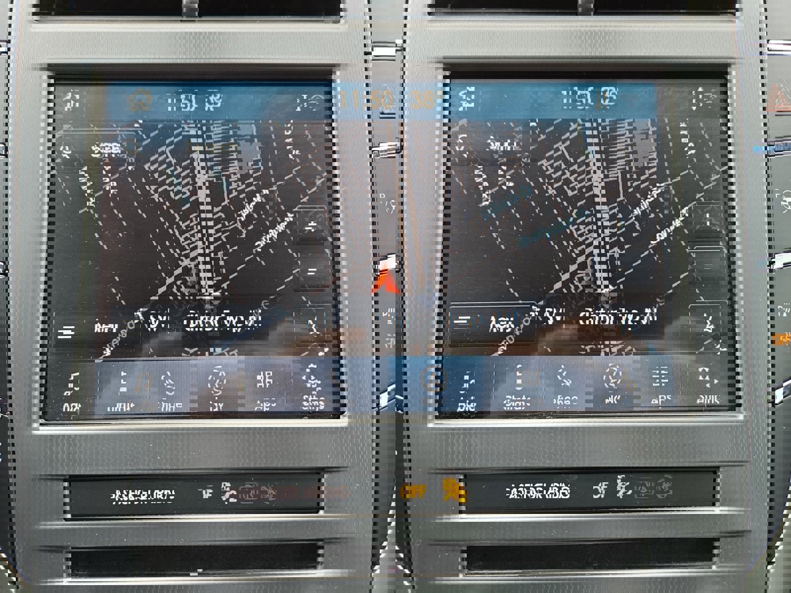 Used 2020 Lincoln MKZ Reserve w/ Elements Package image 18