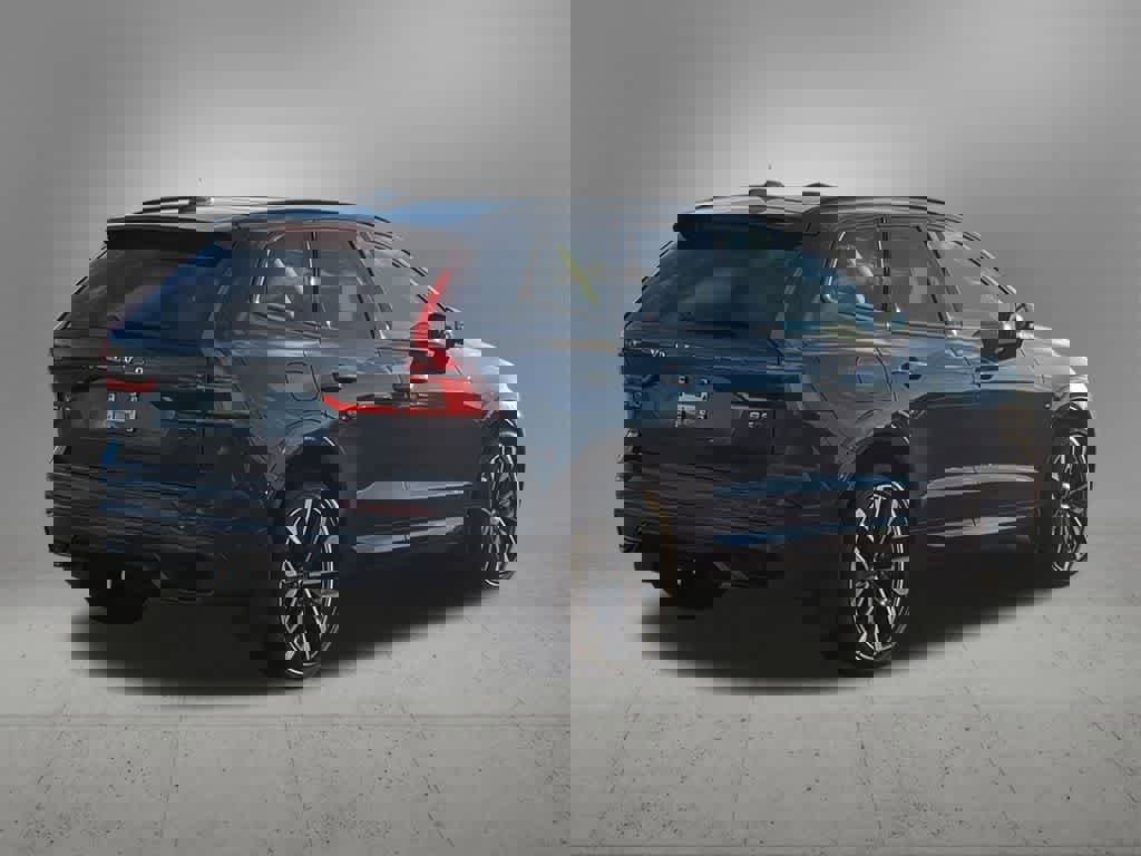 New 2026 Volvo XC60 B5 Ultra w/ Protection Package Premier image 6