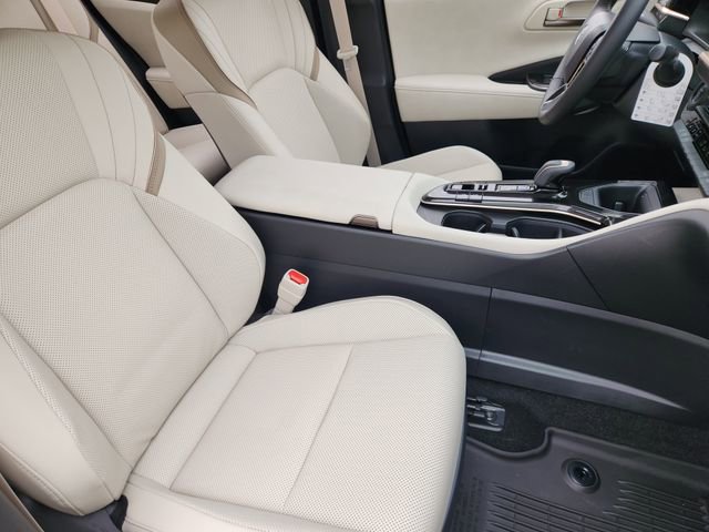 Used 2026 Toyota Crown AWD/4WD image 10