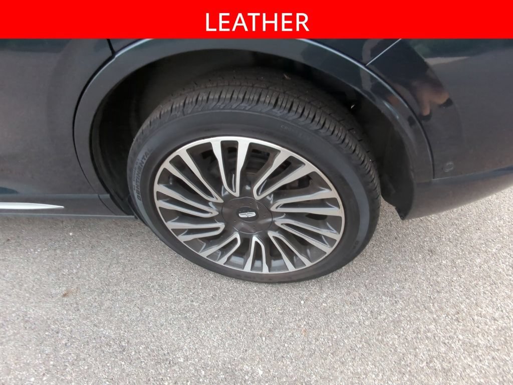 Used 2021 Lincoln Corsair Reserve w/ Equipment Group 201A AWD/4WD image 5