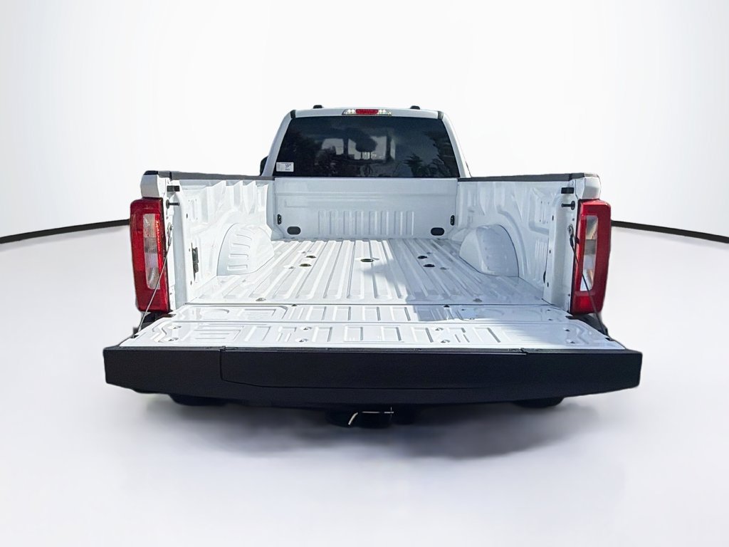 New 2027 Ford F450 XL w/ XL Driver Assist Package AWD/4WD image 16