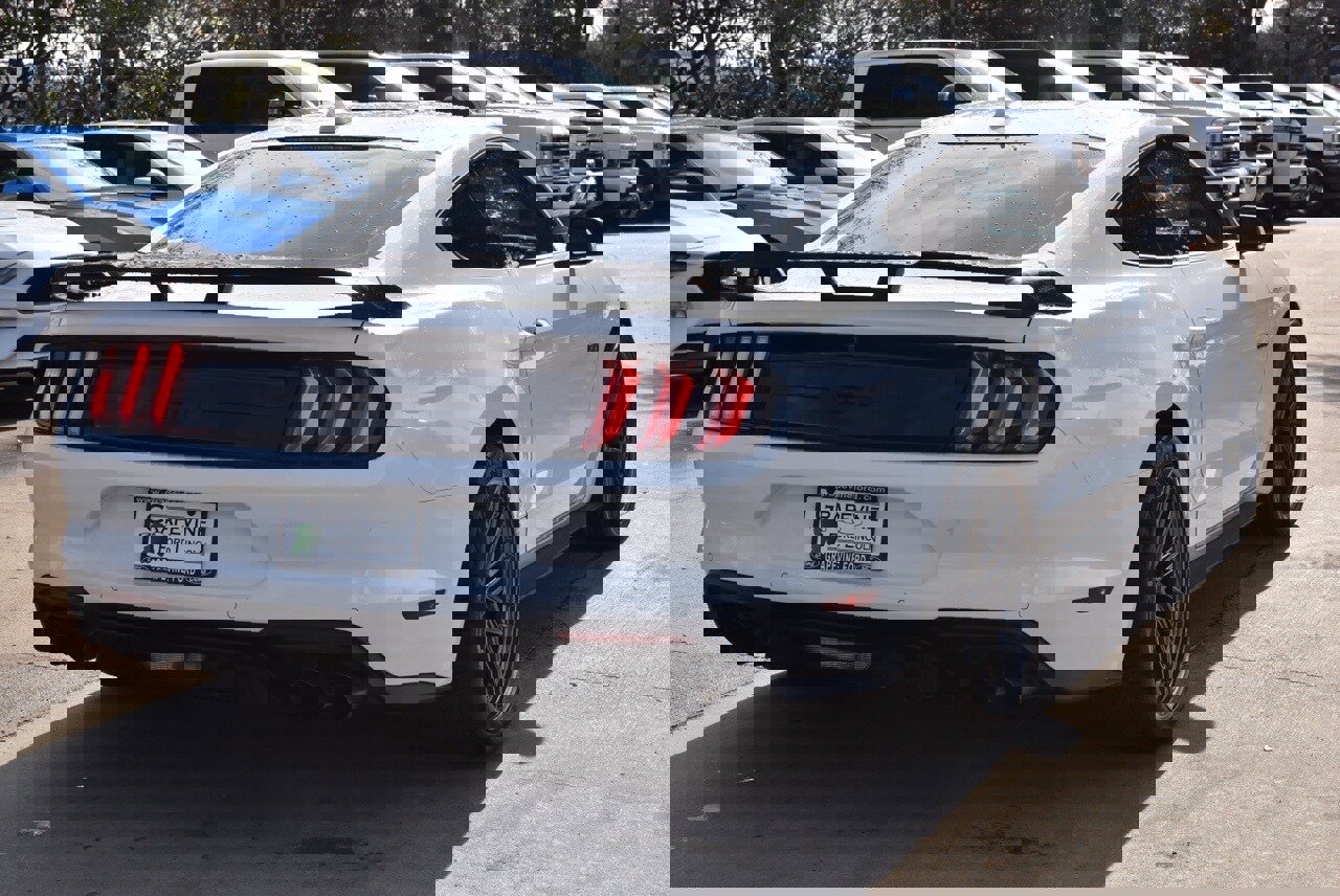 Used 2022 Ford Mustang GT Premium w/ Equipment Group 401A image 8