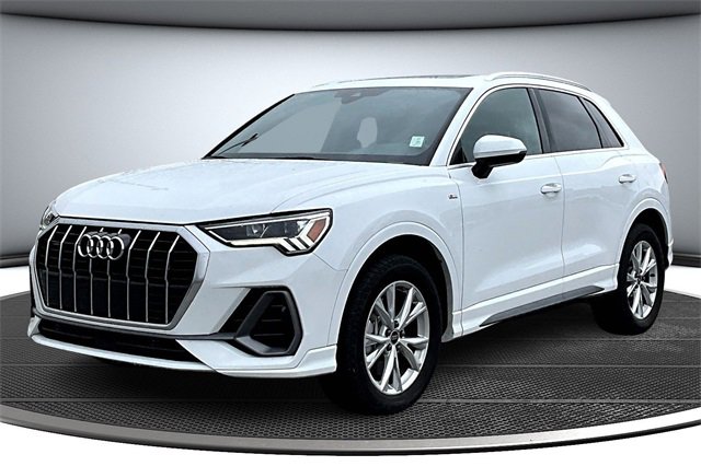 Used 2024 Audi Q3 2.0T Premium