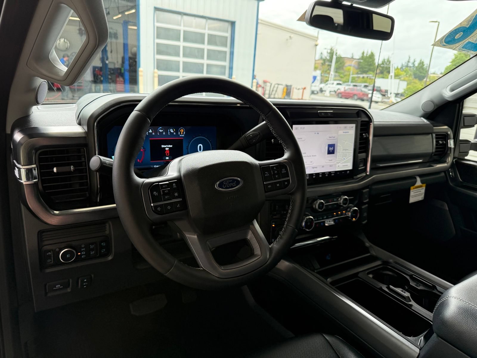 Used 2026 Ford F350 Lariat w/ Black Appearance Package AWD/4WD image 13