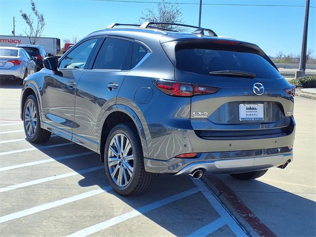 Used 2025 MAZDA CX-5 Signature image 2