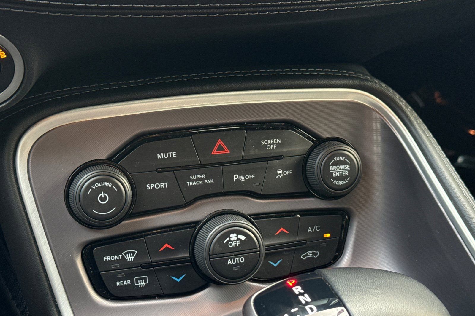 Used 2022 Dodge Challenger GT w/ Plus Package RWD image 17