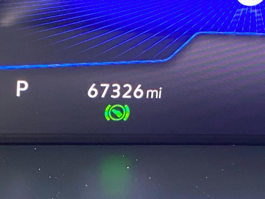 Certified 2023 Volkswagen Taos S image 14