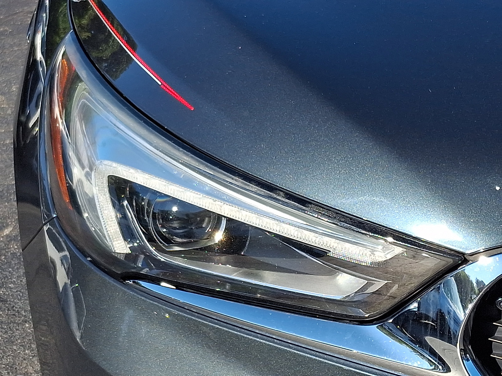 Used 2018 Buick Enclave Essence AWD/4WD image 9