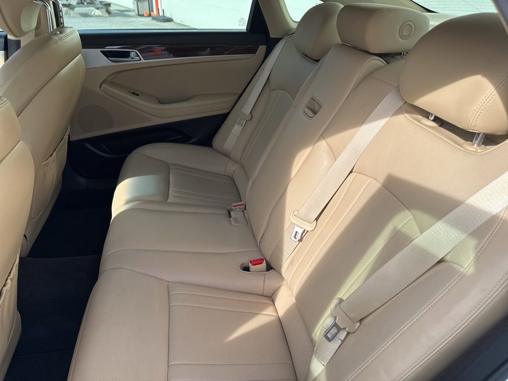 Used 2017 Genesis G80 3.8 image 16