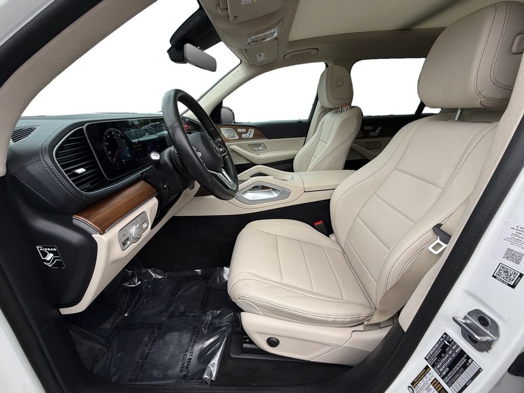 Used 2022 Mercedes-Benz GLS 450 4MATIC image 9