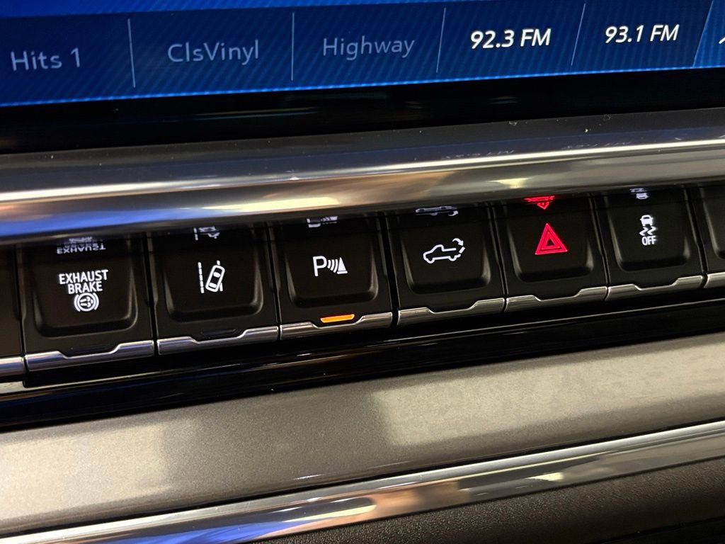 Used 2024 Chevrolet Silverado 3500 High Country w/ High Country Premium Package image 35