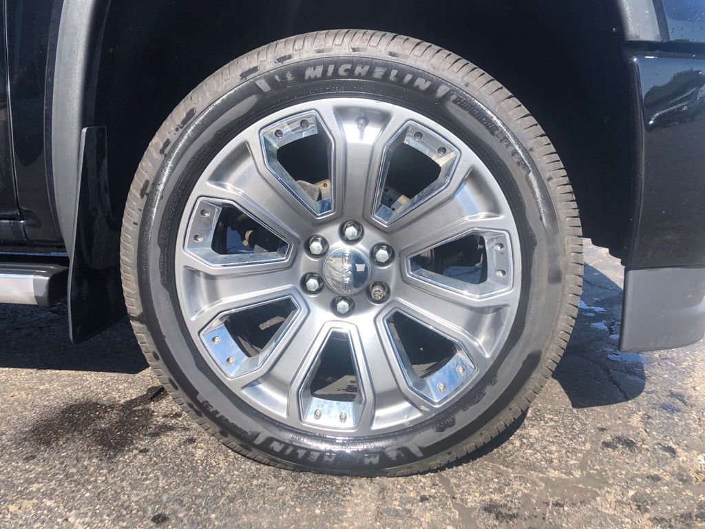 Used 2018 GMC Sierra 1500 Denali w/ Denali Ultimate Package image 6