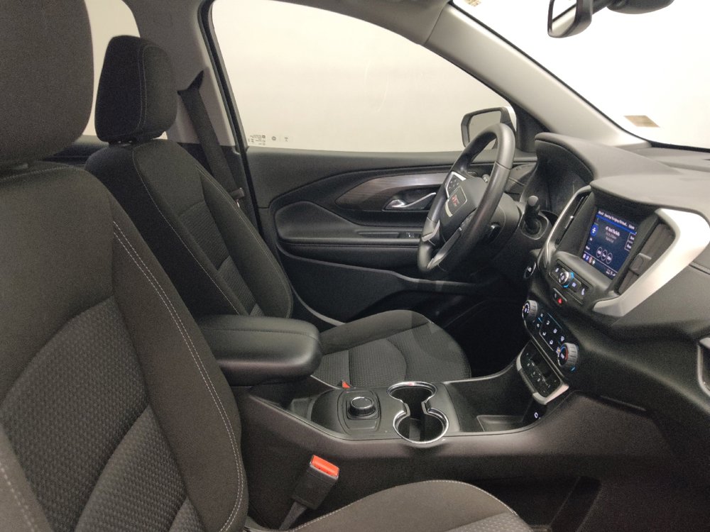 Used 2023 GMC Terrain SLE w/ LPO, Floor Liner Package image 21