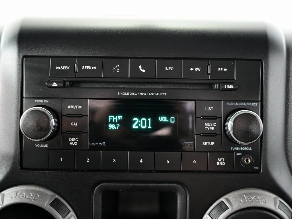 Used 2013 Jeep Wrangler Sport w/ Connectivity Group AWD/4WD image 19