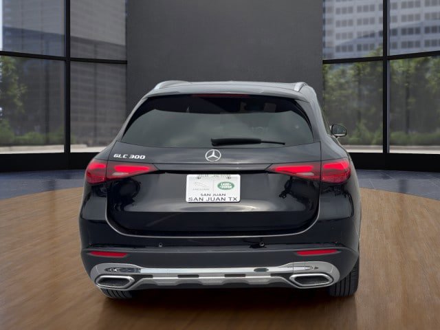 Used 2024 Mercedes-Benz GLC 300 image 6