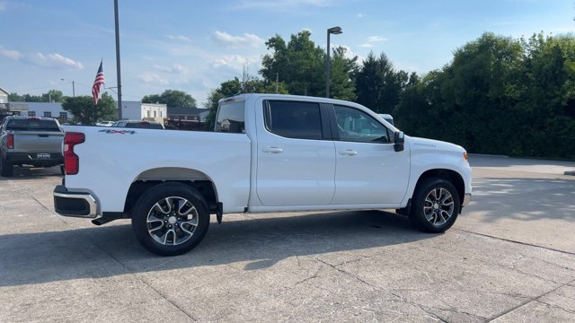 Used 2024 Chevrolet Silverado 1500 LT AWD/4WD image 9