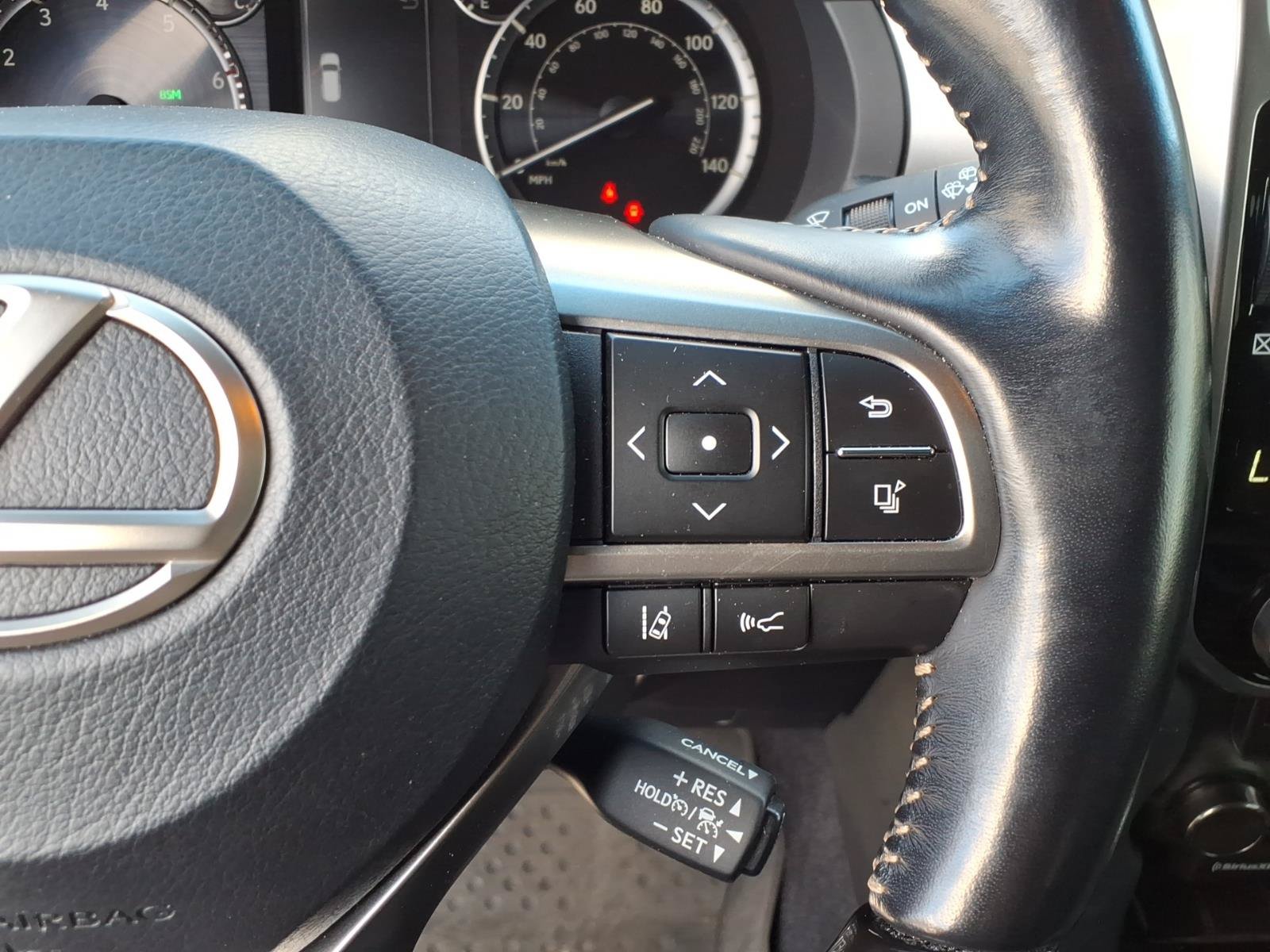 Used 2022 Lexus GX 460 Premium w/ Premium Package AWD/4WD image 33