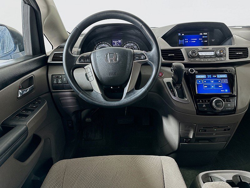 Used 2016 Honda Odyssey SE image 21
