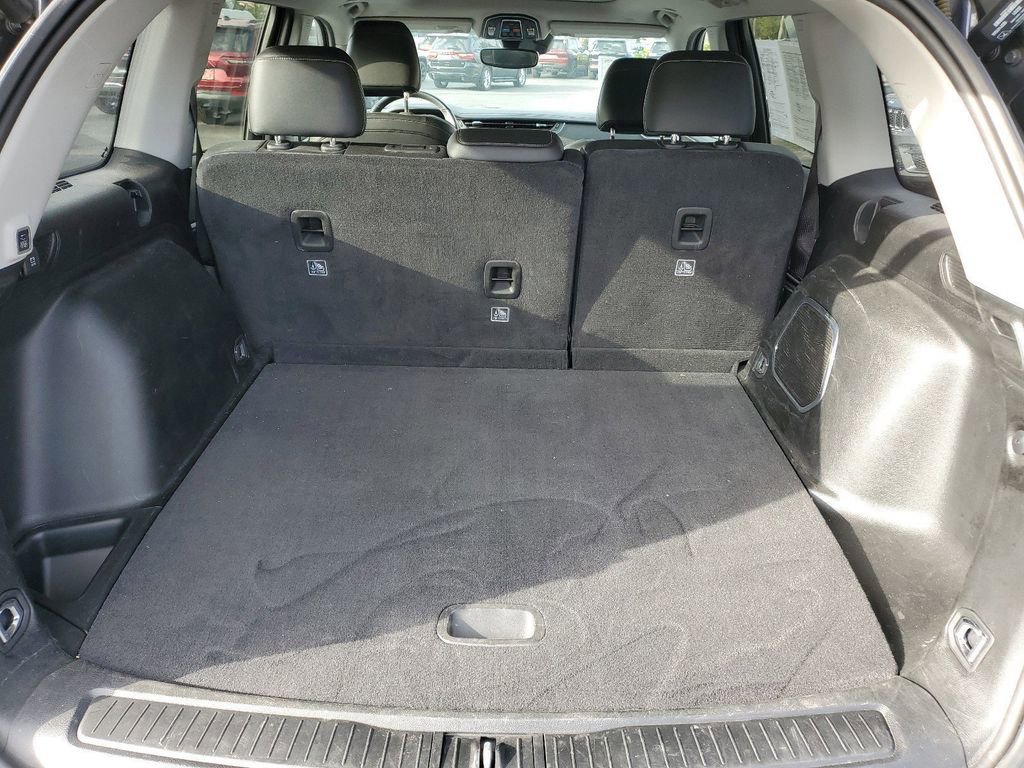 Used 2022 Jeep Grand Cherokee Limited image 7