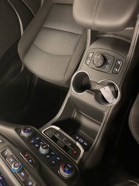 Used 2022 GMC Terrain SLE w/ Driver Convenience Package image 13