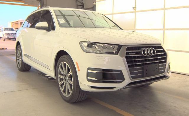 Used 2019 Audi Q7 3.0T Premium Plus w/ Premium Plus Package image 2