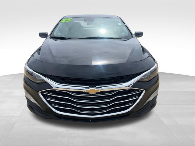 Used 2025 Chevrolet Malibu LT FWD image 9