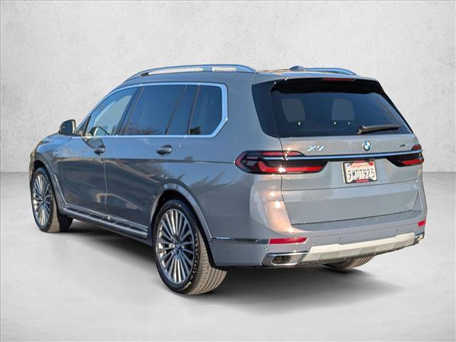 Certified 2024 BMW X7 xDrive40i image 8