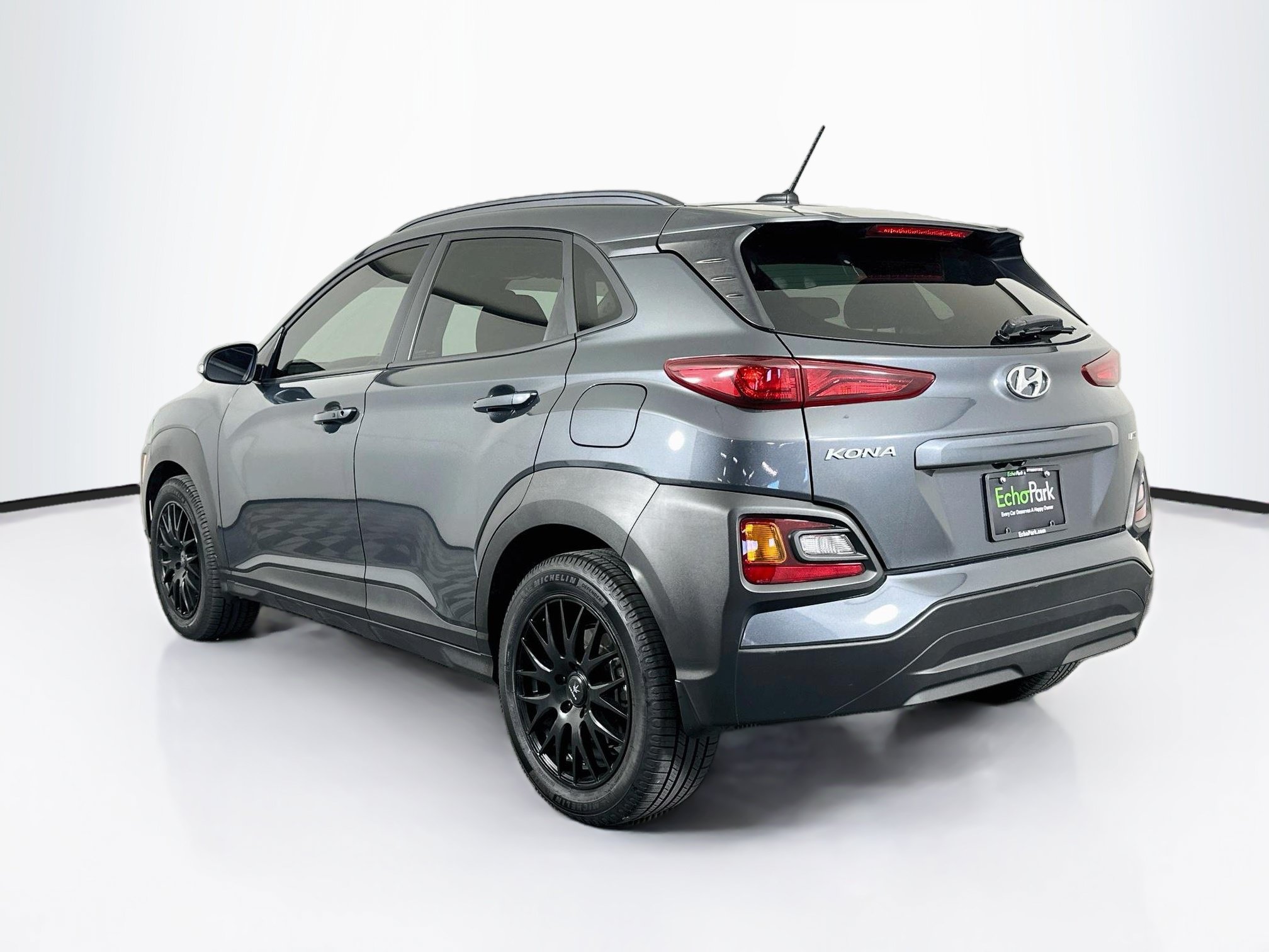 Used 2020 Hyundai Kona SEL AWD/4WD image 5