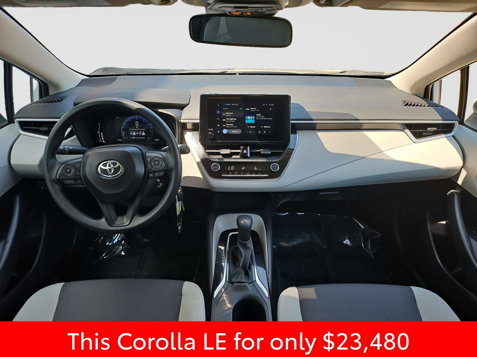 Used 2026 Toyota Corolla LE FWD image 16