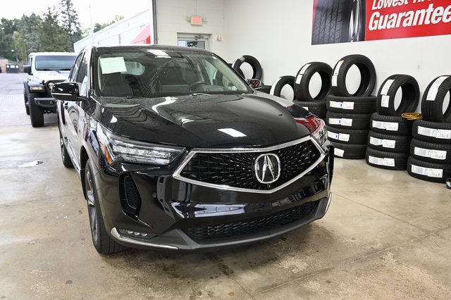 Used 2024 Acura RDX SH-AWD w/ Advance Package image 3