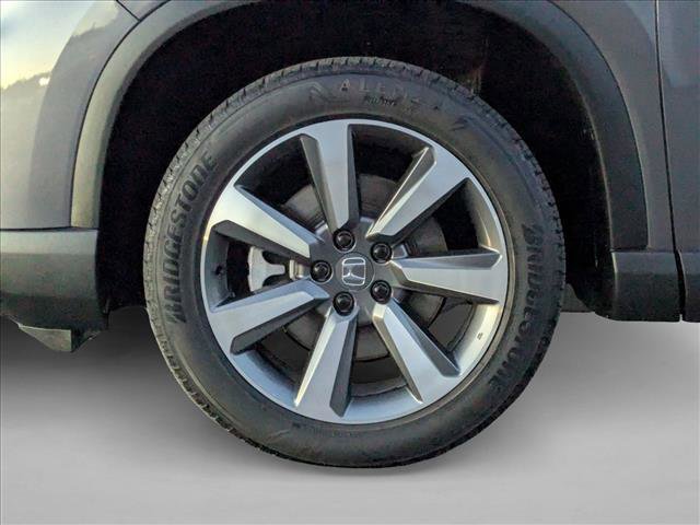 Used 2025 Honda Pilot Elite image 29