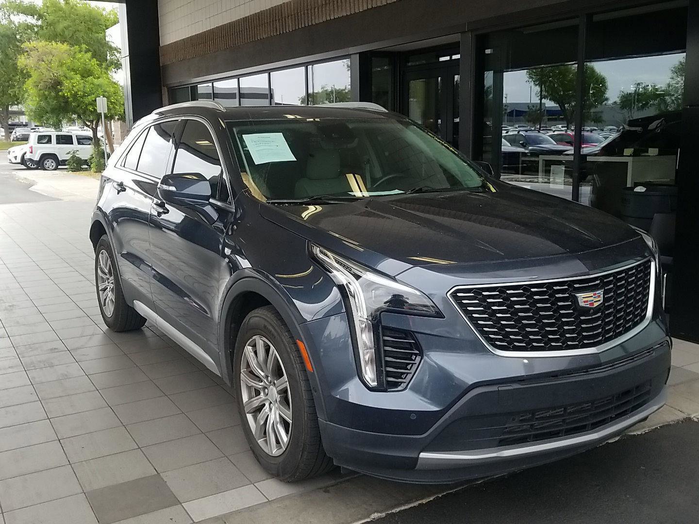 Used 2019 Cadillac XT4 Premium Luxury w/ Enhanced Visibility Package image 3