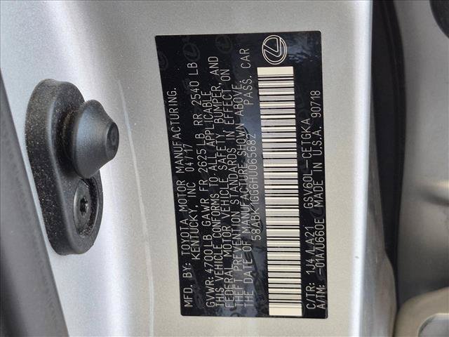 Used 2017 Lexus ES 350 w/ Premium Package FWD image 15